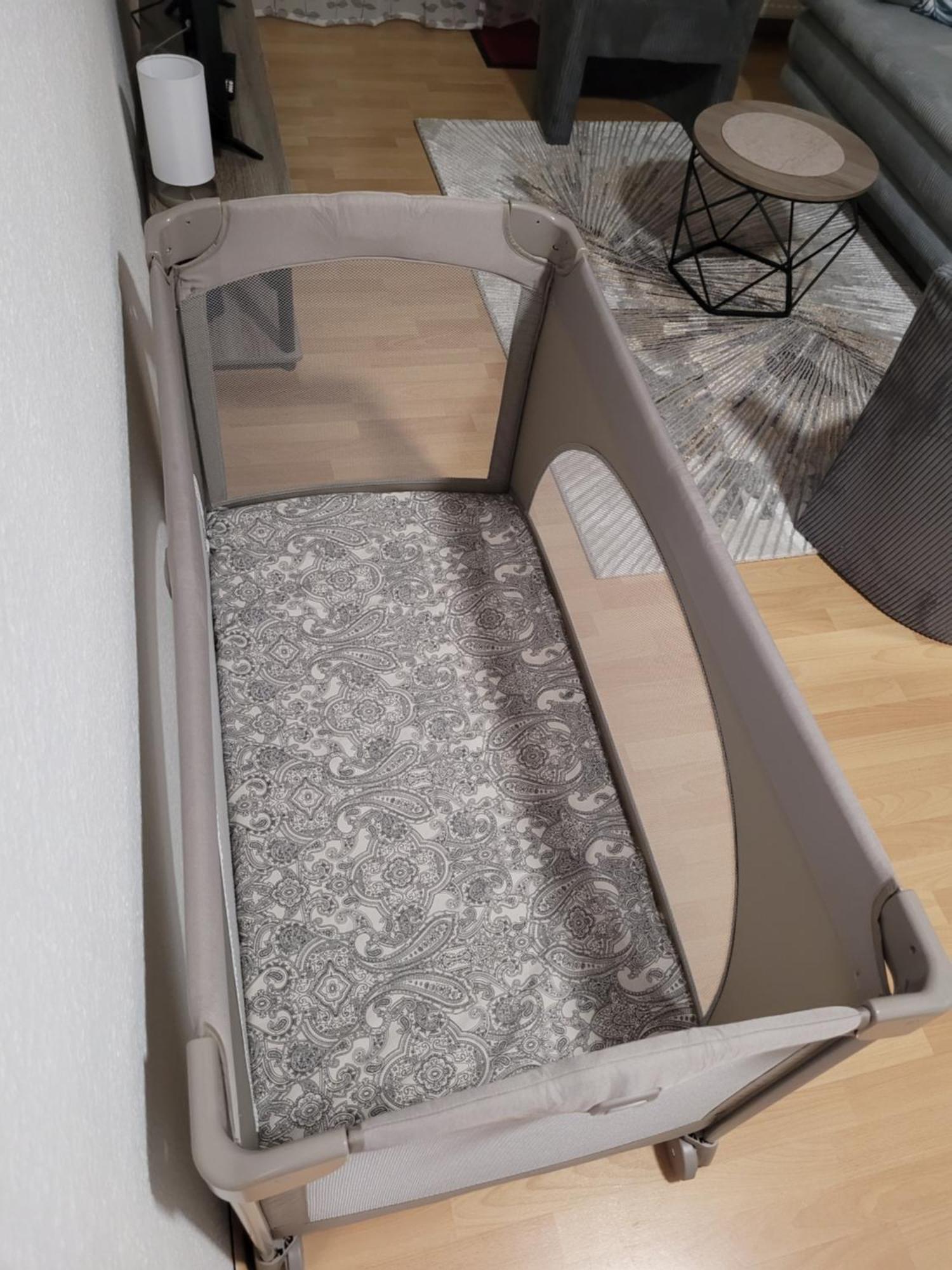 Wohnung In Oberhausen: Zentral & Ruhig, Eigener Eingang オーバーハウゼン エクステリア 写真